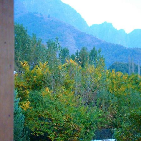 Hillscape Inn Srīnagar Esterno foto